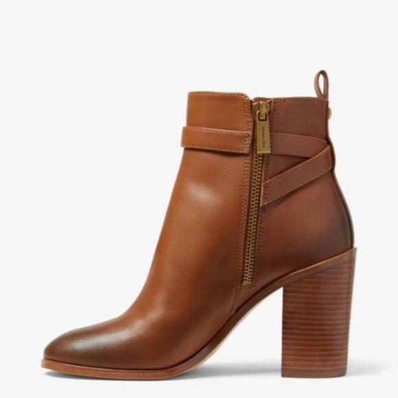 Micheal Kors Booties - Picture 7 of 16